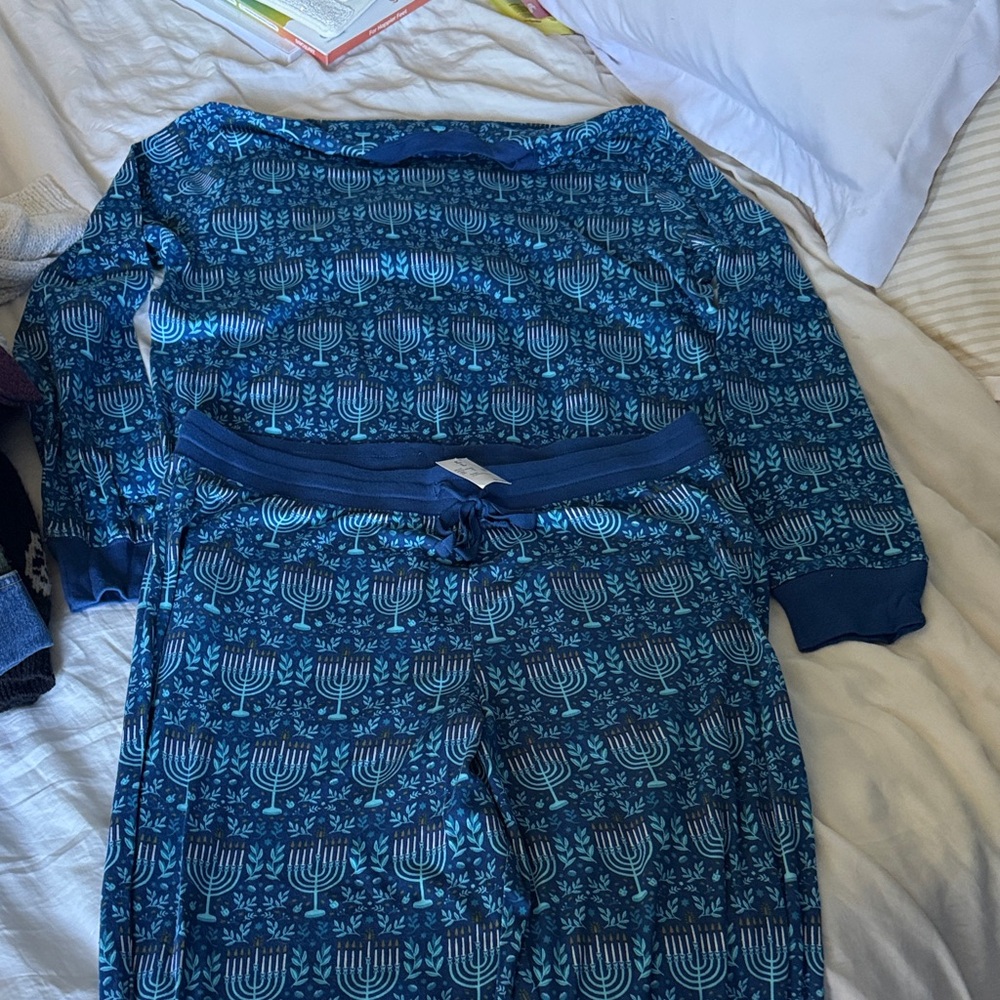 Men’s Navy Blue Menorah Print Pajama Set
